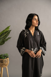 DC-0424 Black Embroidered Kurta